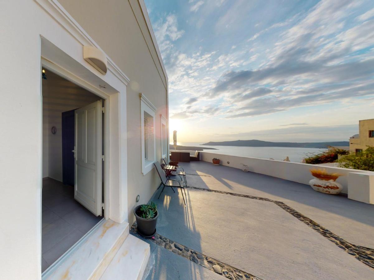 Neoklassiko Koukouli Fira  Exterior foto